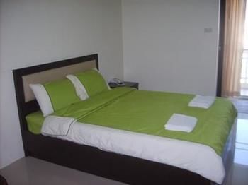 Lek Mansion Chiangmai Motel เชียงใหม่ ภายนอก รูปภาพ